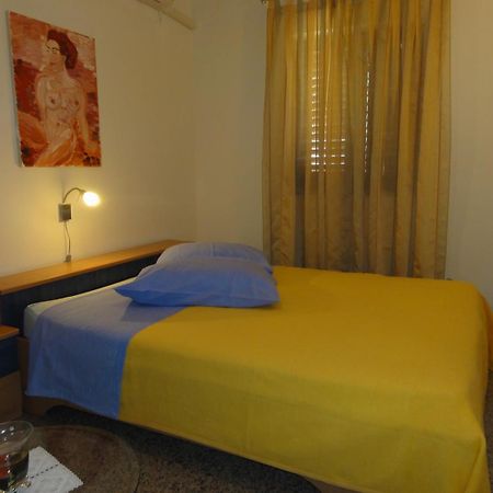 Cozy Apartments And Rooms Pavicini Segotici Ngoại thất bức ảnh